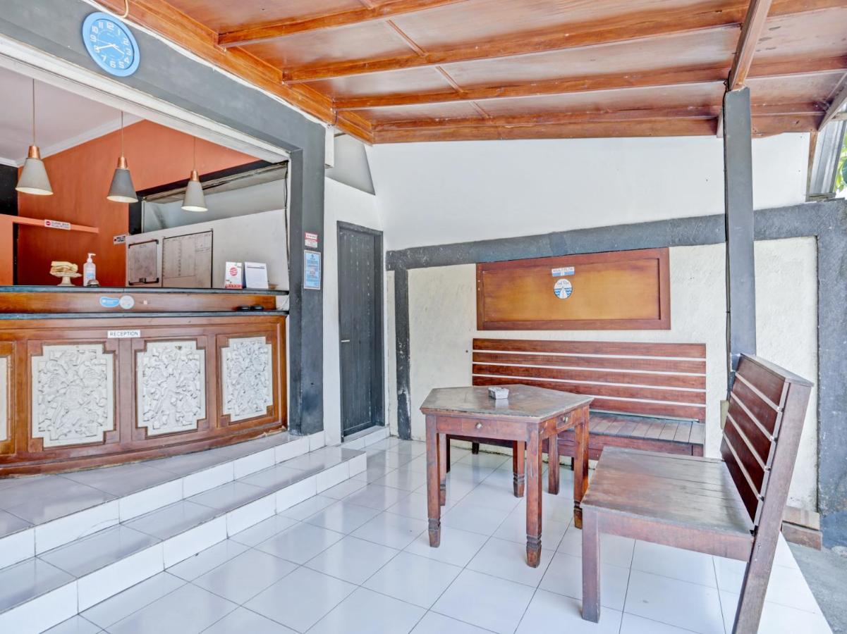 Oyo 90638 Pondok Idas Hotel Legian Kültér fotó