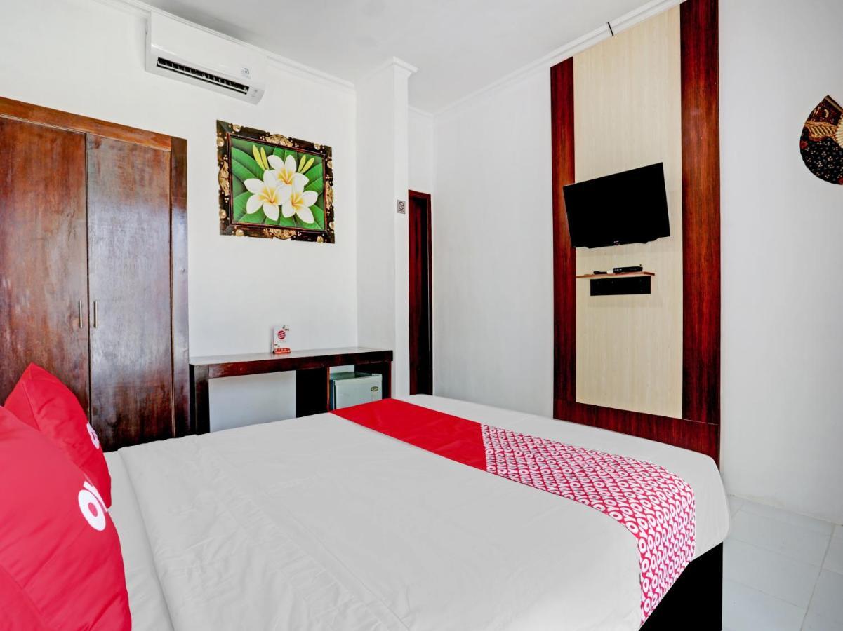 Oyo 90638 Pondok Idas Hotel Legian Kültér fotó